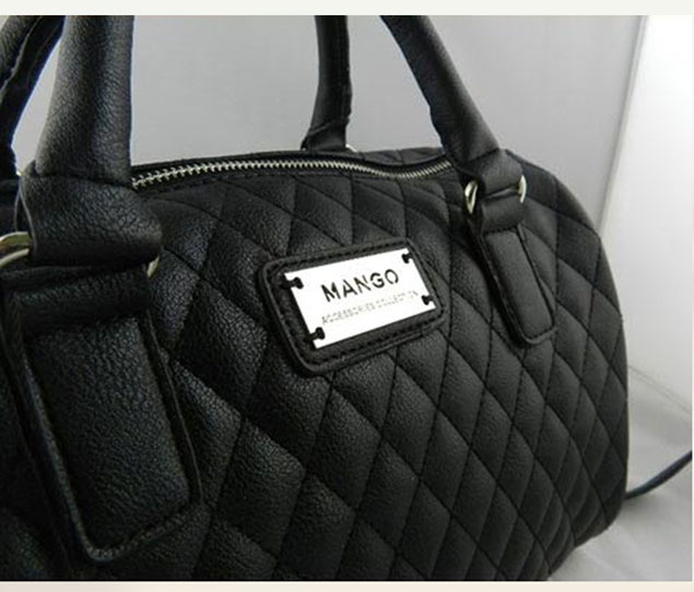 Black-Capitone-Faux-leather-quilted-bag-with-optional-ZOOm-posh-cadillac-WEB-S